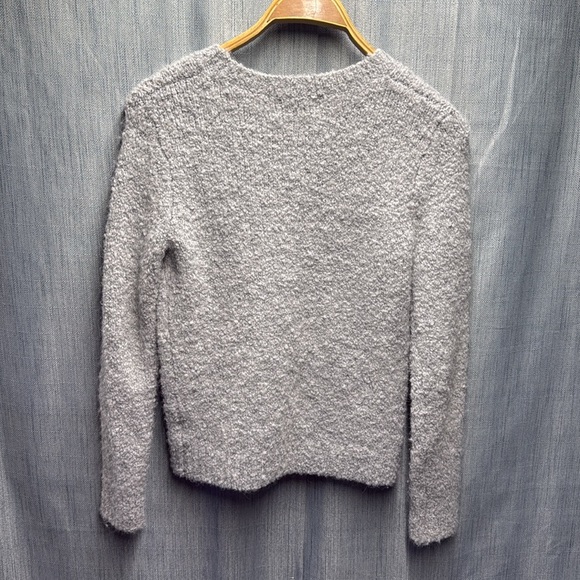 Banana republic Light Gray Crewneck Sweater size extra small - Picture 7 of 8